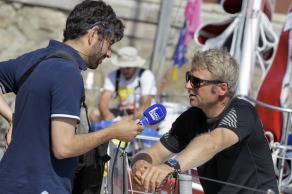 Ambiance sur les pontons avant le depart de la 2eme etape de la Solitaire du Figaro Eric Bompard cachemire entre Sanxexo (Espagne) et Concarneau - Sanxexo le 07/06/2015