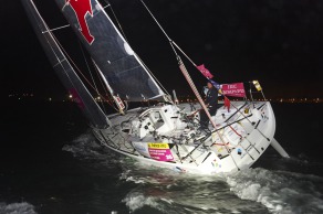 Arrivée de la Solitaire du Figaro - Eric Bompard cachemire 201