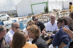 Bapteme du monocoque Imoca Groupe Queguiner-Leucemie Espoir - skipper : Yann Elies - Roscoff le 05/07/2015