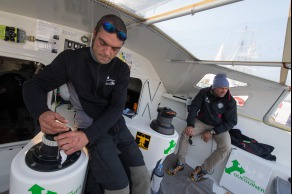 Ambiance sur les pontons du Vendee Globe 2016 avant le depart - Yann Elies, skipper de l Imoca Queguiner-Leucemie Espoir - Les Sables d'Olonne le 02/11/2016