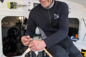 Ambiance sur les pontons du Vendee Globe 2016 avant le depart - Yann Elies, skipper de l Imoca Queguiner-Leucemie Espoir - Les Sables d'Olonne le 02/11/2016