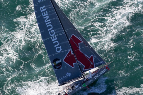 Yann Elies, skipper de l Imoca Queguiner-Leucemie Espoir lors du depart du Vendee Globe 2016 - Les Sables d'Olonne le 06/11/2016