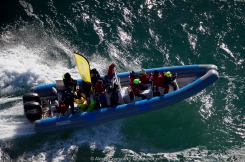 Yann Elies, skipper de l Imoca Queguiner-Leucemie Espoir lors du depart du Vendee Globe 2016 - Les Sables d'Olonne le 06/11/2016