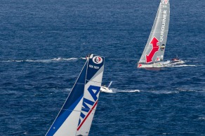 Yann Elies, skipper de l Imoca Queguiner-Leucemie Espoir lors du depart du Vendee Globe 2016 - Les Sables d'Olonne le 06/11/2016