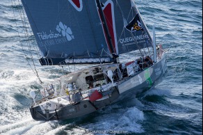 Yann Elies, skipper de l Imoca Queguiner-Leucemie Espoir lors du depart du Vendee Globe 2016 - Les Sables d'Olonne le 06/11/2016