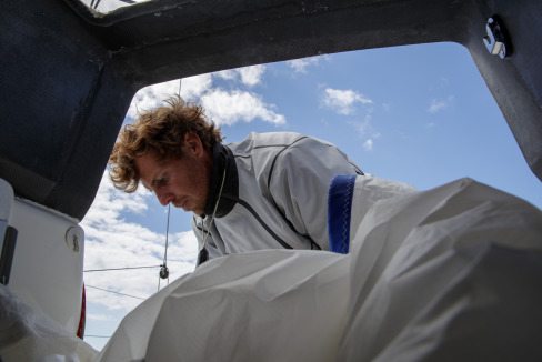 Tanguy Le Turquais et Corentin Douguet à bord du Figaro Quéguiner - Innoveo