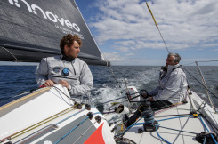 Tanguy Le Turquais et Corentin Douguet à bord du Figaro Quéguiner - Innoveo