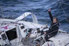 Elodie Bonafous a bord du Figaro Quéguiner-La Vie en Rose